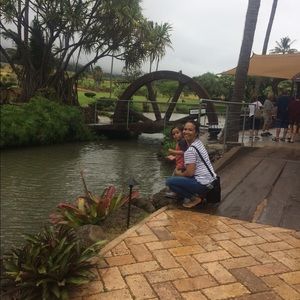 Meet your Posher, April